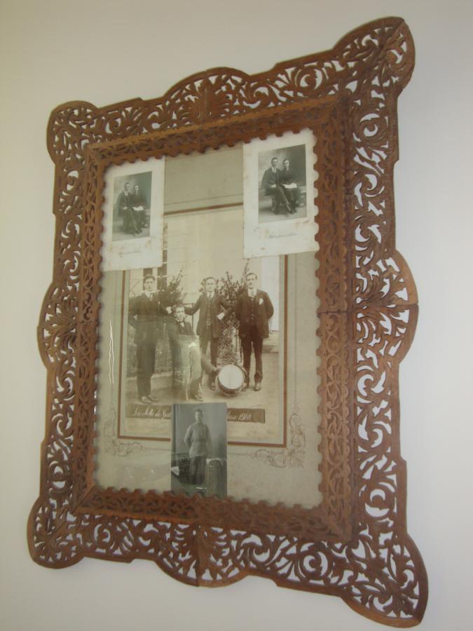 Chez L'Antiquaire Bed and Breakfast Hauterives Eksteriør billede